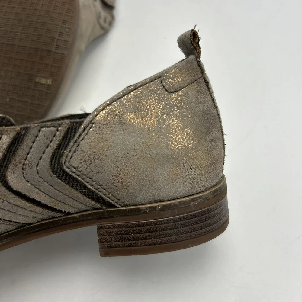Clarks Collection Loafers Womans 8 M Bootie Studded Slip On Trish Bell Bronze